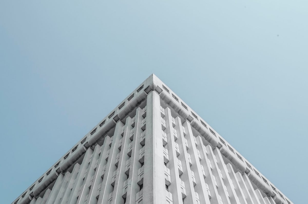 哈哈体育十年运营-马布里社媒分享日常：在中国这个乒乓球至尊之巅，我俩献丑了